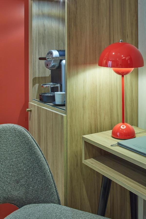 Hotel Atmospheres Paris Exterior photo