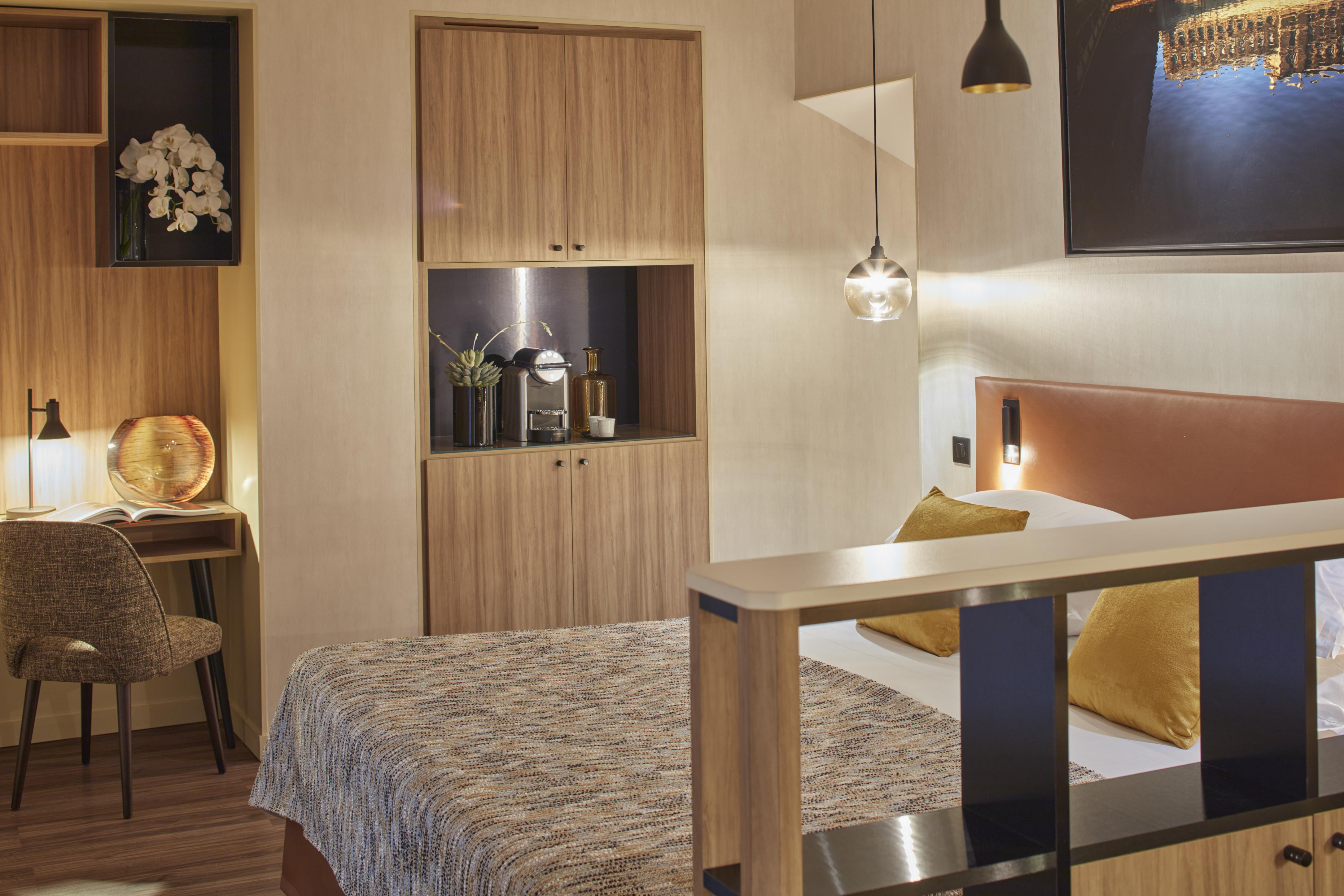 Hotel Atmospheres Paris Exterior photo