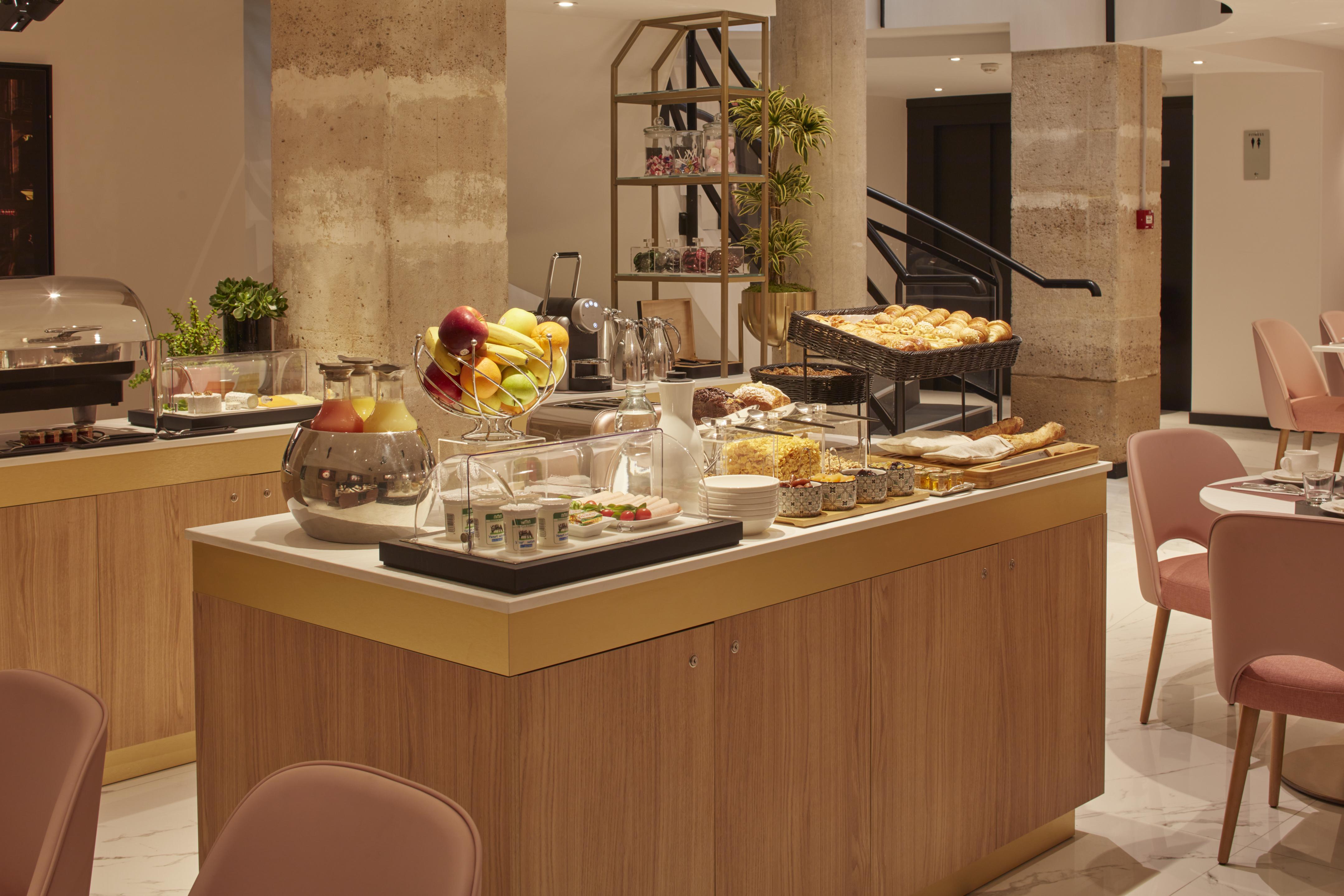 Hotel Atmospheres Paris Exterior photo